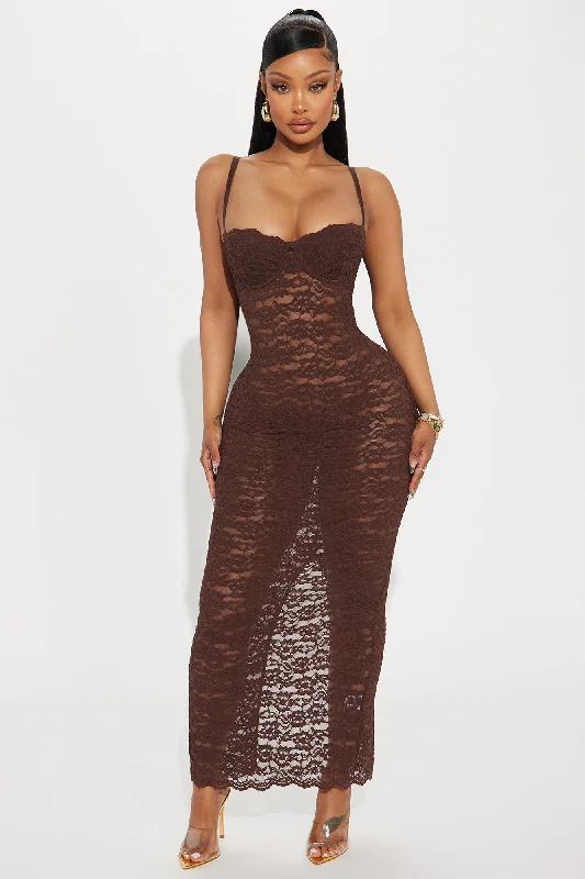 Lilie Lace Maxi Dress - Chocolate