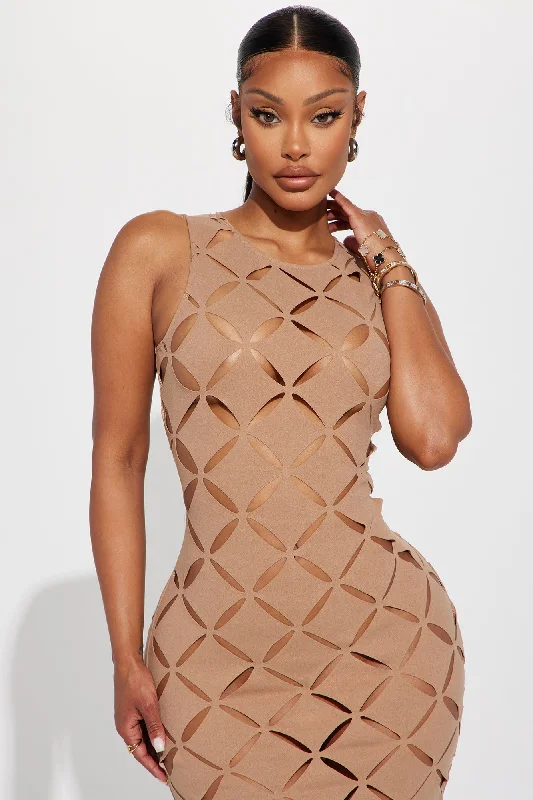 Tanya Cut Out Maxi Dress - Mocha